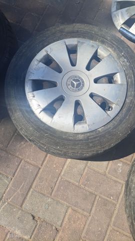 feedItemObj.data.row_1