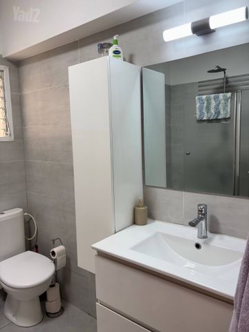 חכם אברהם עפג'ין 2