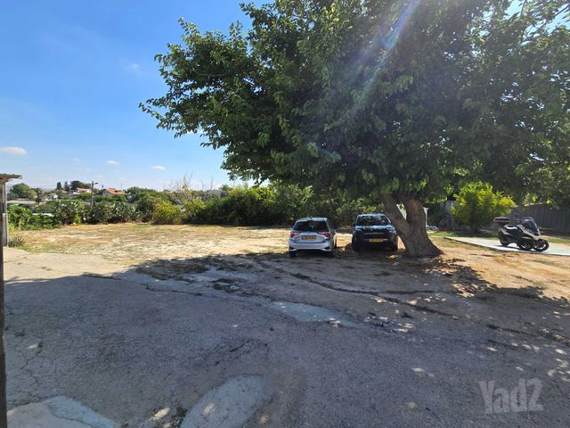 דירת גן להשכרה בעמינדב — 2
