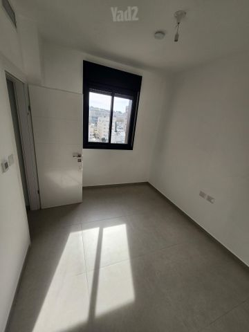 דירה להשכרה בירושלים — 3