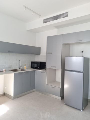 תמונה 7 של דירת 5 חדרים להשכרה בנתניה