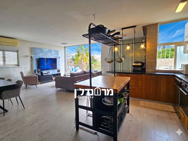 מרכז
