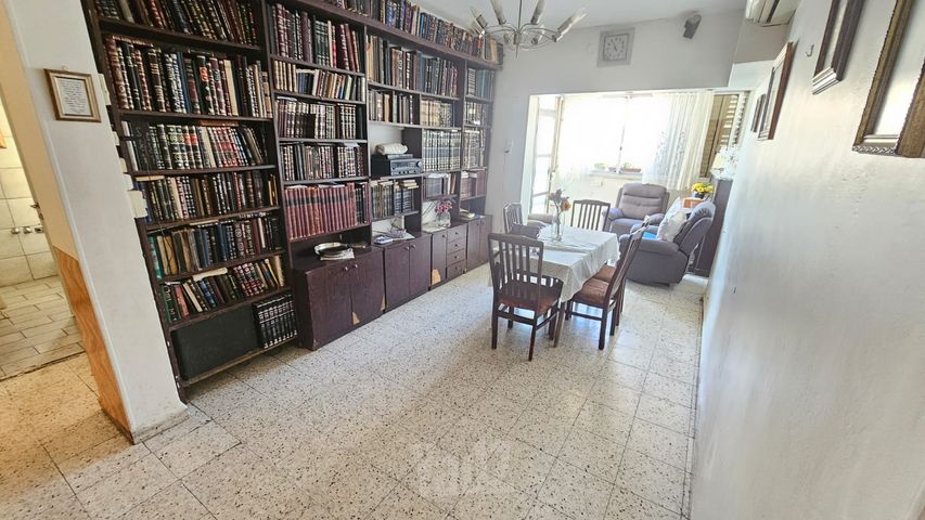 דירה למכירה בירושלים (תיווך) — 2