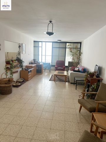 דירה, נתניה