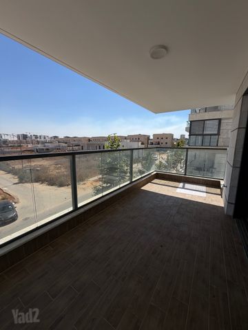 דירה