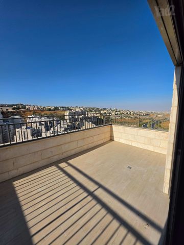 גג/ פנטהאוז להשכרה בירושלים (תיווך) — 5