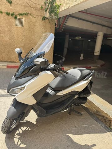 מודעת רכב הונדה FORZA125