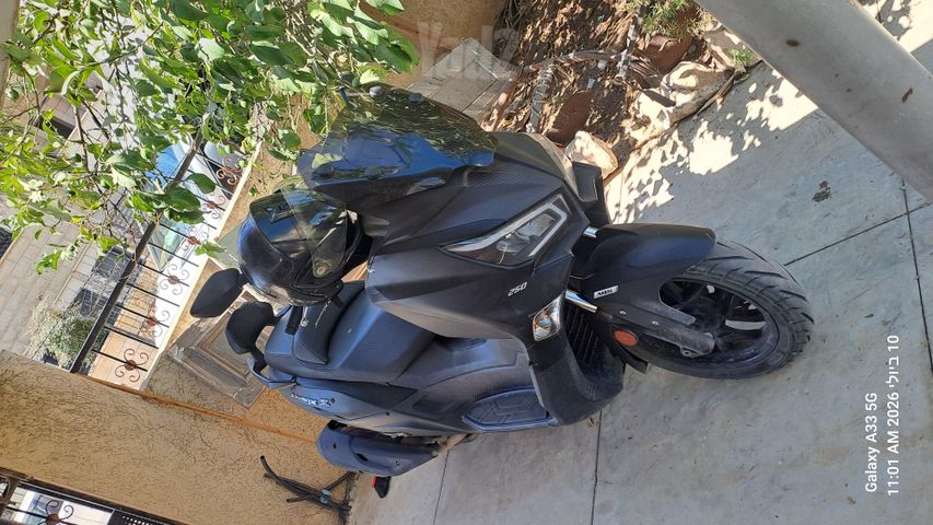 מודעת רכב סאן יאנג ג'וי-מקס Z-250