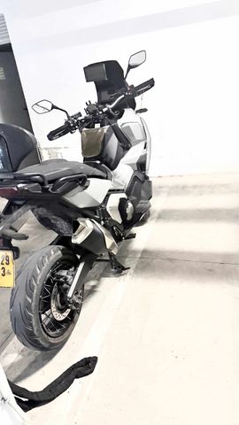 מודעת רכב הונדה X-ADV750