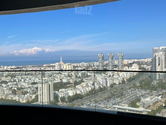 דירה למכירה בתל אביב יפו — 4