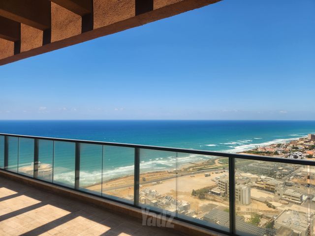 הרב הרצוג 6