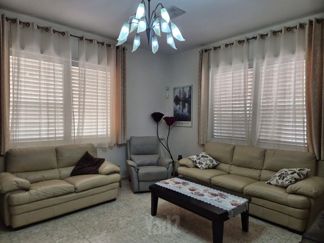 הנוטע 236