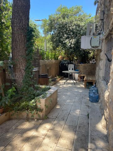 מנחם אוסישקין 42