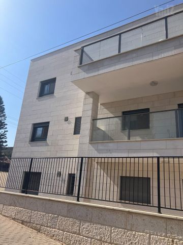 מנחם בגין 33