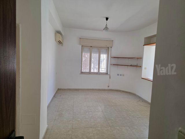 תמונה 2 של דירת 2 חדרים להשכרה בירושלים