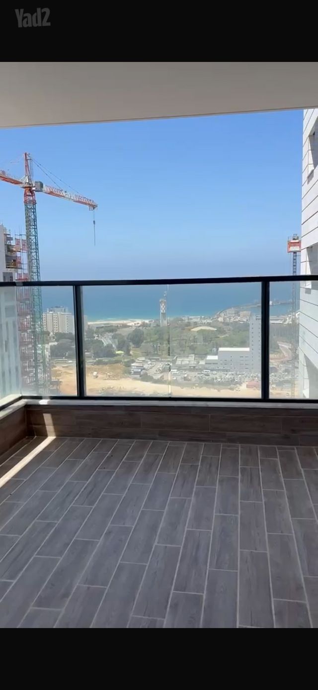 דירה, שדרות הרצל 1, הקריה מע"ר, אשדוד
