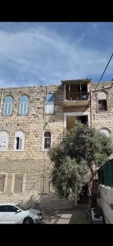בניין מגורים, העיר התחתית, ואדי סאליב, חיפה