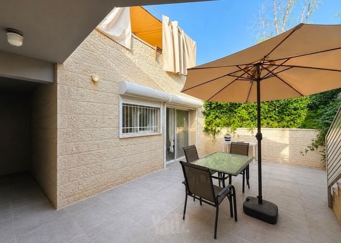 דירת גן למכירה במבשרת ציון (תיווך) — 2