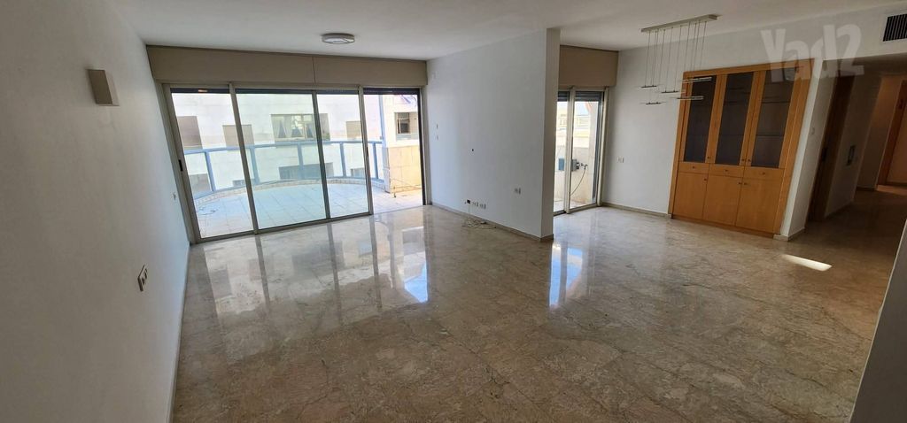 דירה למכירה בתל אביב יפו (תיווך) — 2