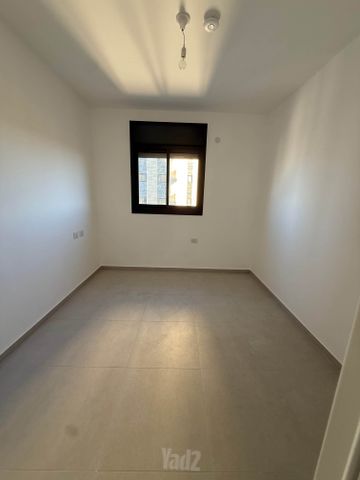 תמונה 5 של דירת 4 חדרים להשכרה בירושלים