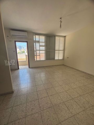 דירה להשכרה בתל אביב יפו (תיווך) — 2