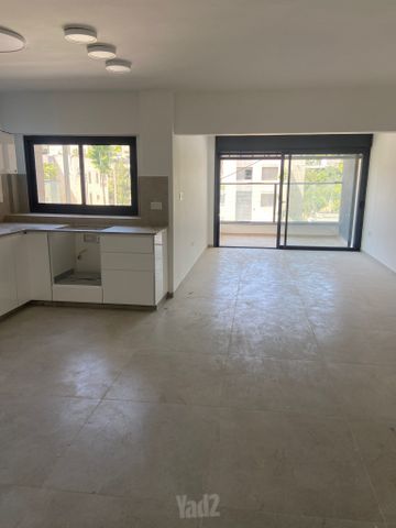 דירה להשכרה בירושלים (תיווך) — 2