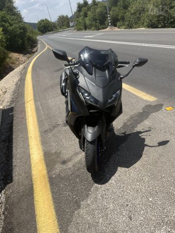 מודעת רכב ימאהה Tmax 560