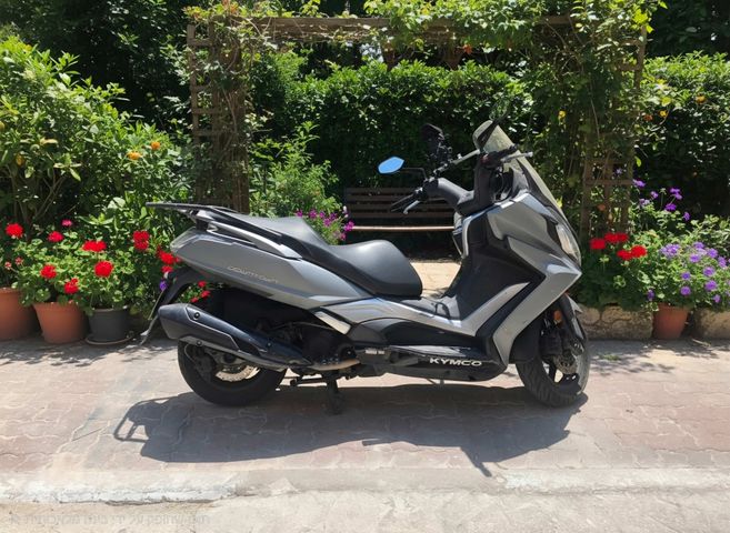 מודעת רכב קימקו דאון-טאון 350