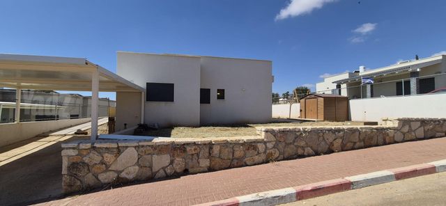 משק חקלאי/ נחלה, גיתית 1, גיתית, גיתית
