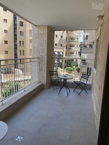 דירה להשכרה בירושלים — 4