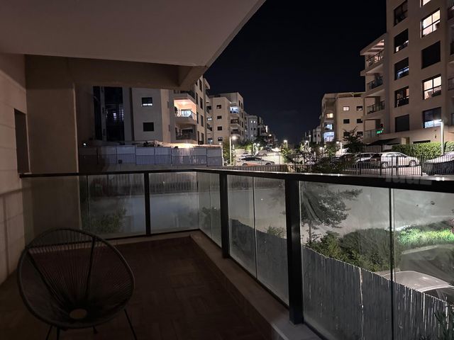ספיר 16