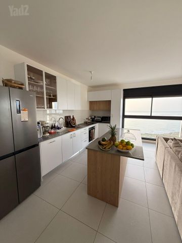 תמונה 4 של דירת 4.5 חדרים להשכרה בנתניה