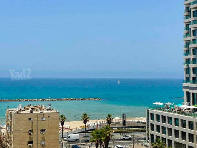 נחמיה 