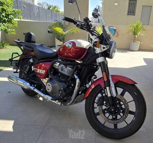 מודעת רכב רויאל אנפילד סופר מטאור 650