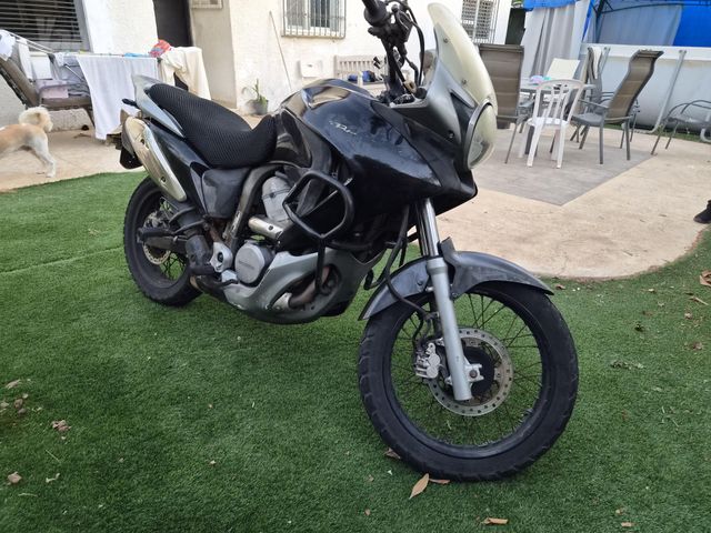 מודעת רכב הונדה טרנסאלפ 700