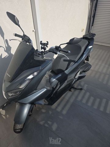 מודעת רכב הונדה PCX 125