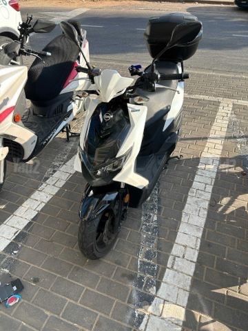 מודעת רכב סאן יאנג Jet 4 RX
