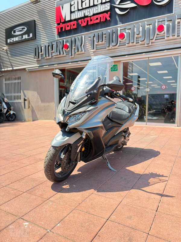 מודעת רכב קימקו AK 550