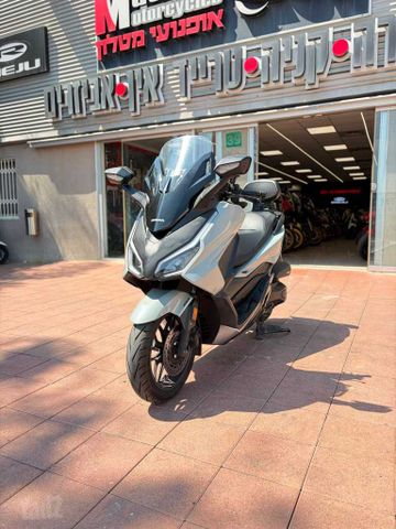 מודעת רכב הונדה FORZA350
