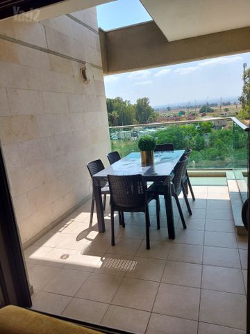 ניצן 15