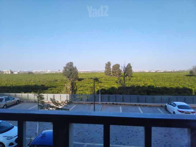 אלון 1