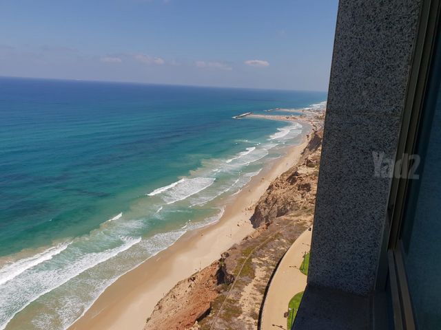 שדרות עובד בן עמי 2