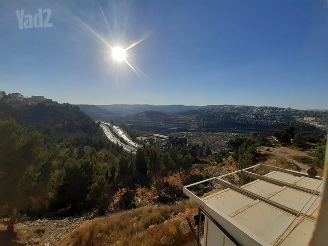 דירה למכירה בירושלים (תיווך) — 2