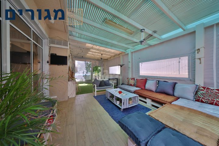 אהרון