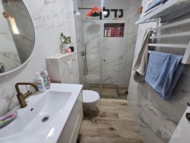 גג/ פנטהאוז למכירה בבית שמש (תיווך) — 5