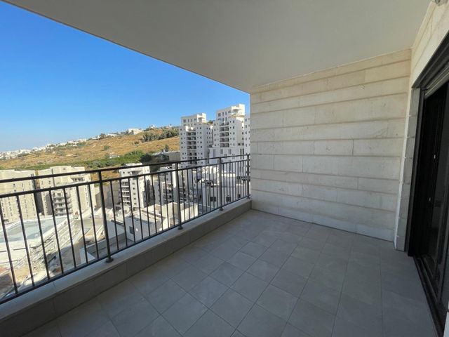 דירה להשכרה בירושלים (תיווך) — 3