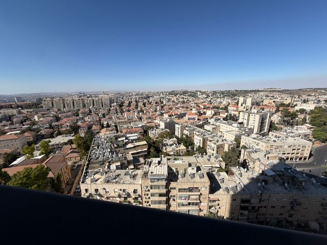 דירה להשכרה בירושלים (תיווך) — 2