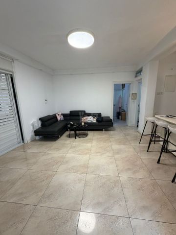 דירה להשכרה בתל אביב יפו (תיווך) — 2