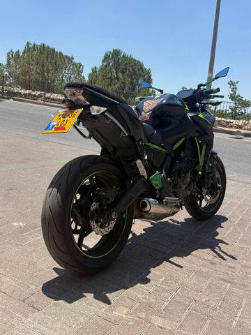 מודעת רכב קאוואסאקי Z650 abs