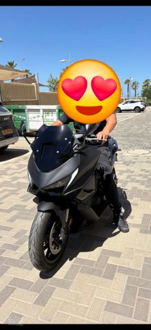 מודעת רכב הונדה FORZA750